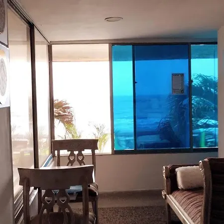 Apartamento Con Vista A La Playa Marbella *